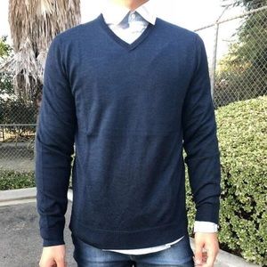 NWT💗🆕calvin Klein men V-Neck long sleeve sweater size S